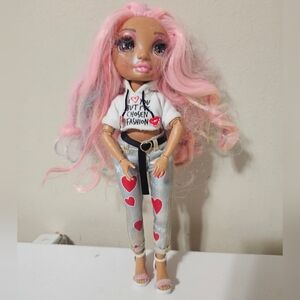 Rainbow High Fashion Doll Kia Hart Special Valentines Day Edition